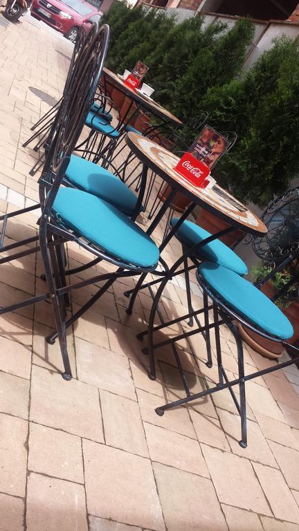 Garni Hotel Tema Nova Cacak Exterior photo